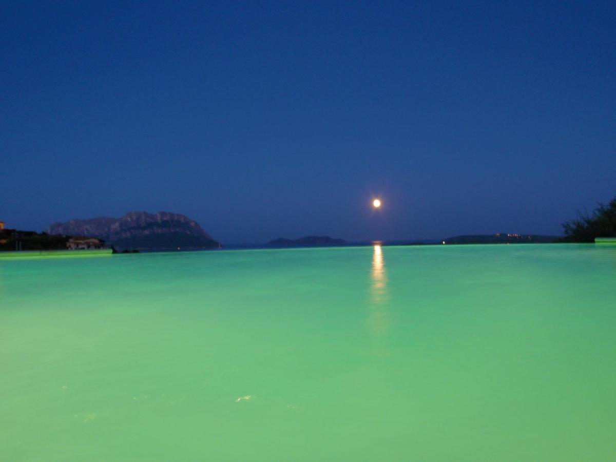 Villa&pool Tavolara view Porto Istana Exterior foto